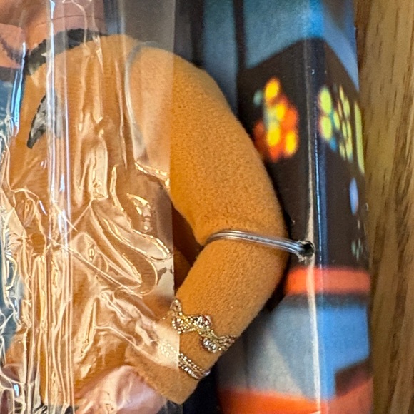 Star Trek Barbie and Ken Anniversary Edition Set - Picture 7 of 7